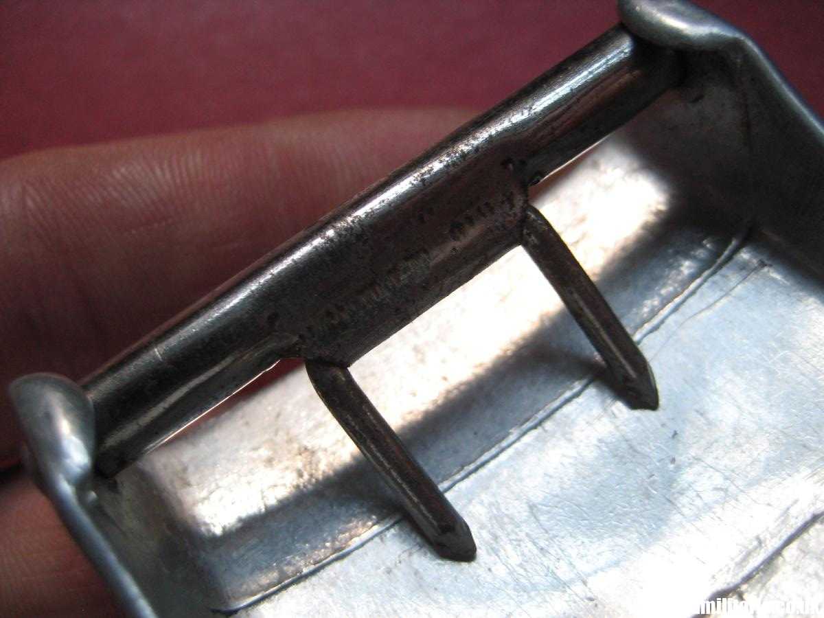 & WW2 original German Hitler Youth HJ BELT BUCKLE, marked: RZM M4/46 in v. good condition !! - Image 7