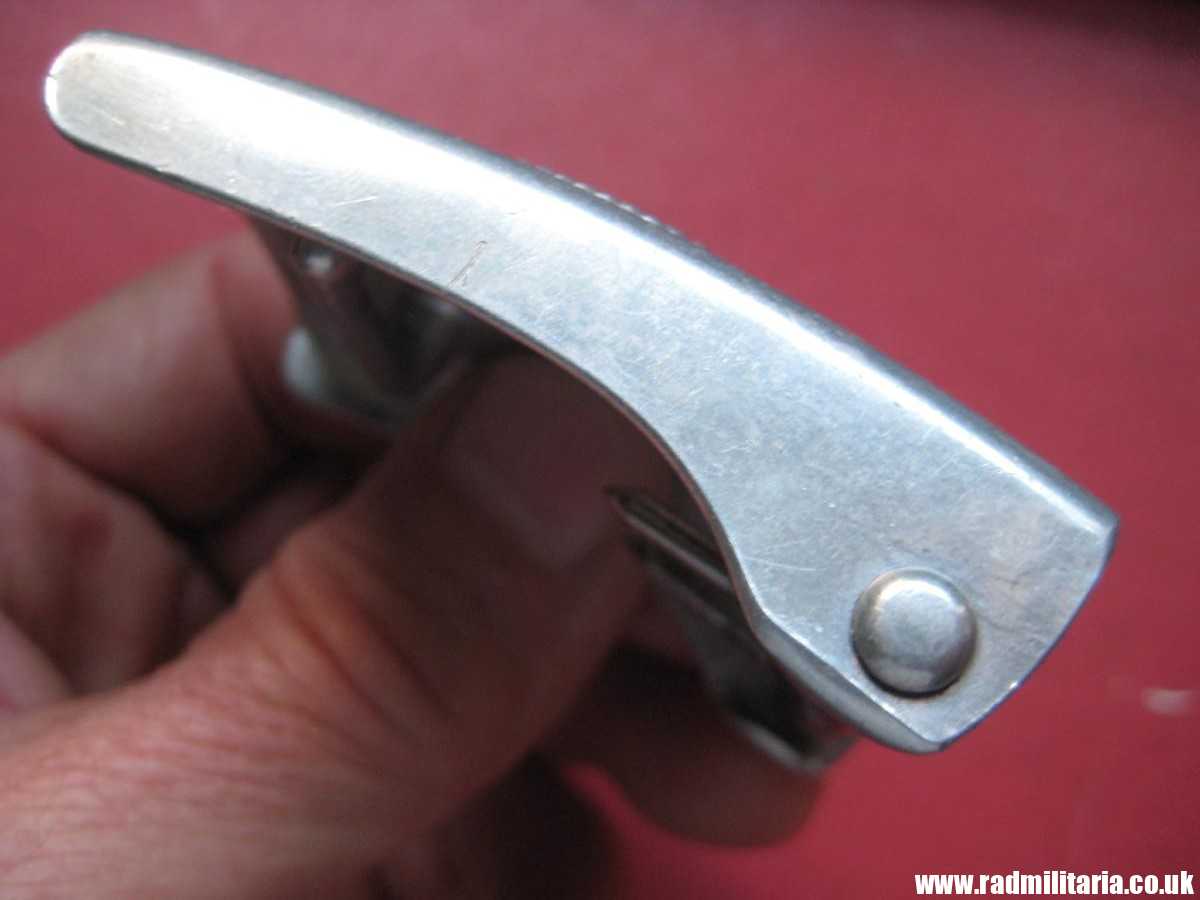 & WW2 original German Hitler Youth HJ BELT BUCKLE, marked: RZM M4/46 in v. good condition !! - Image 11