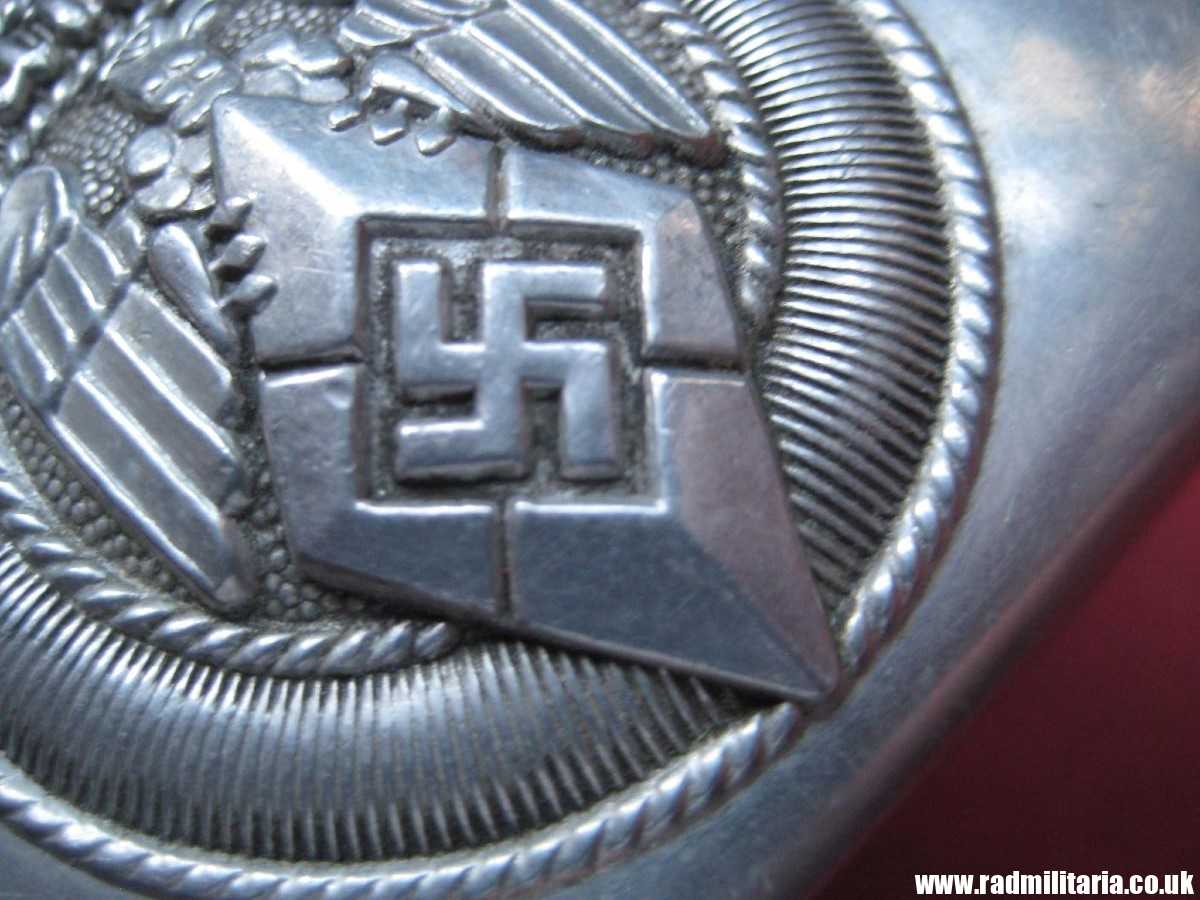& WW2 original German Hitler Youth HJ BELT BUCKLE, marked: RZM M4/46 in v. good condition !! - Image 21