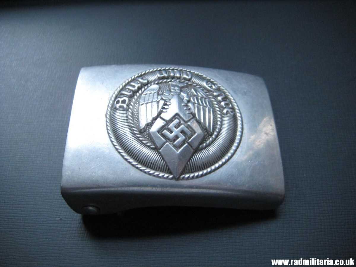 & WW2 original German Hitler Youth HJ BELT BUCKLE, marked: RZM M4/46 in v. good condition !! - Image 27