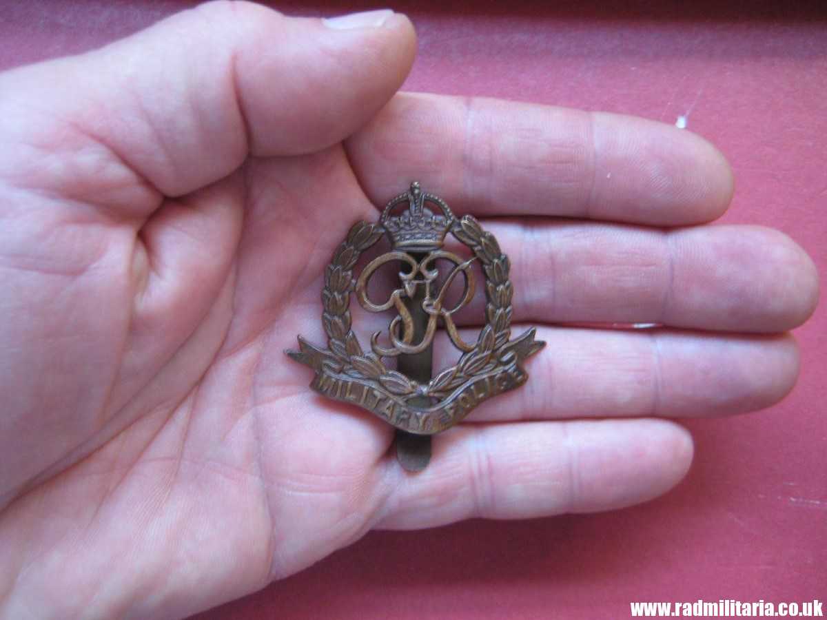 & WW2 original British Royal MILITARY POLICE Corps CAP BADGE in good used condition. - Image 11