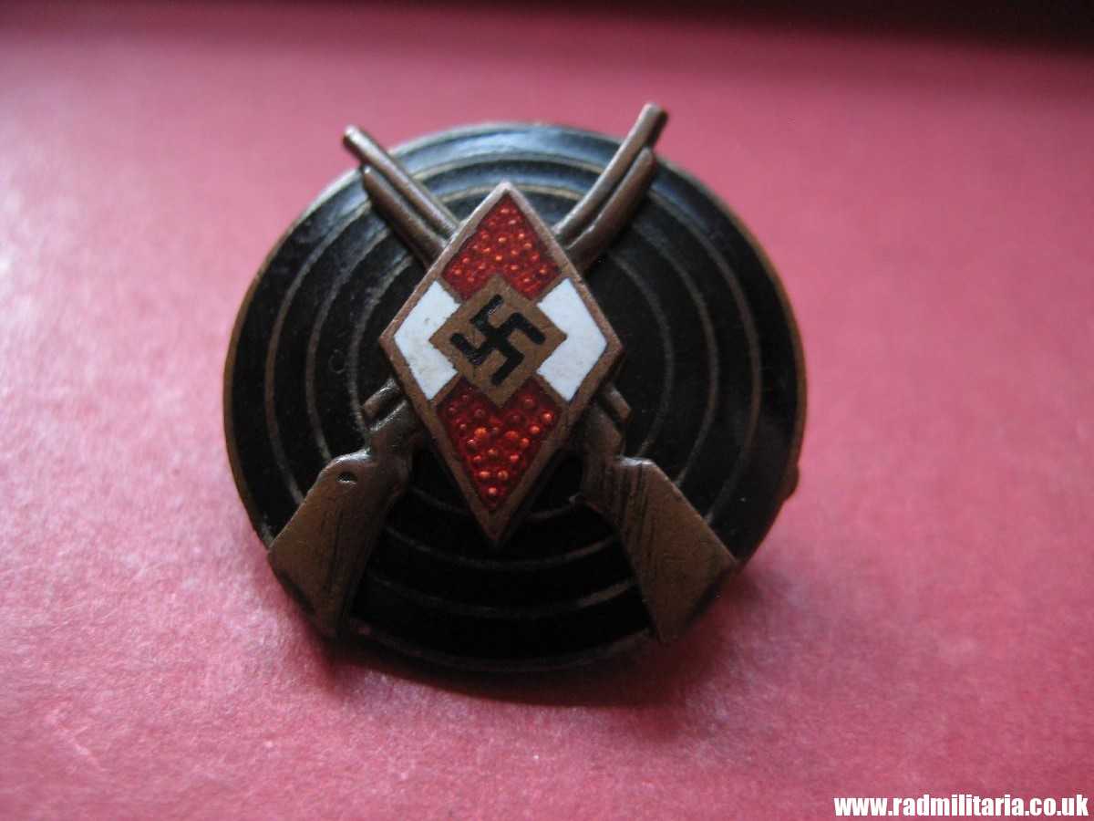 & original HJ SHOOTING namel BADGE - maker marks: RZM M1/25 in good condition. - Image 5