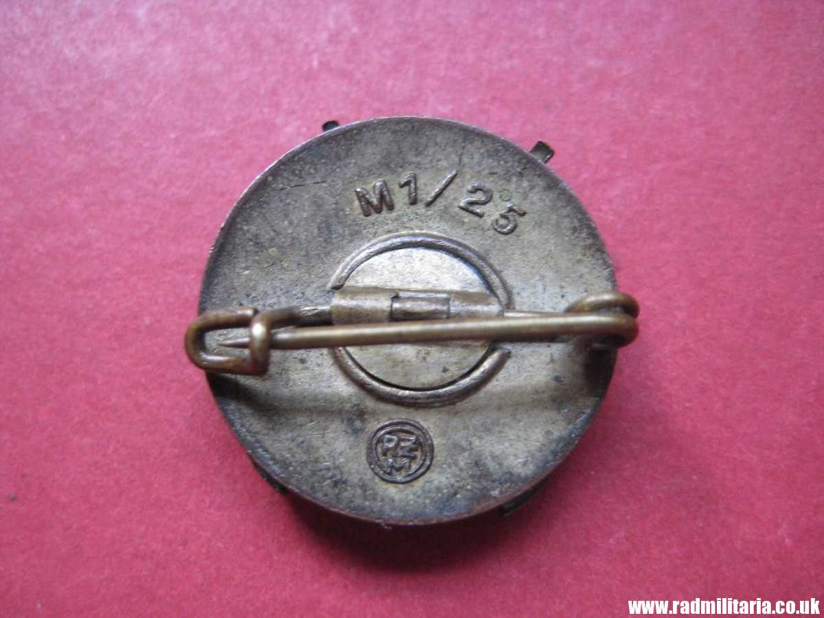 & original HJ SHOOTING namel BADGE - maker marks: RZM M1/25 in good condition. - Image 4