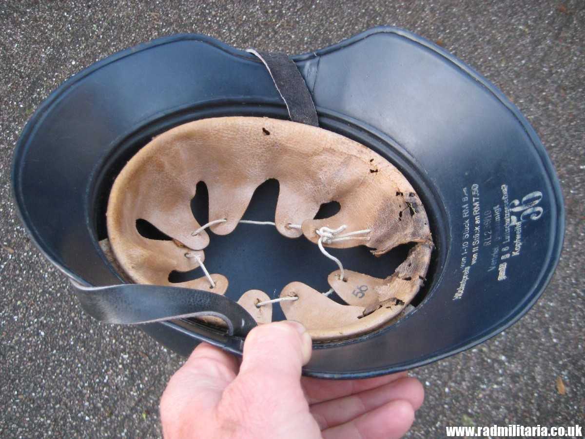 & original WW2 German steel helmet LUFTSCHUTZ "Gladiator" HELMET with liner - v. good condition as found. - Image 18