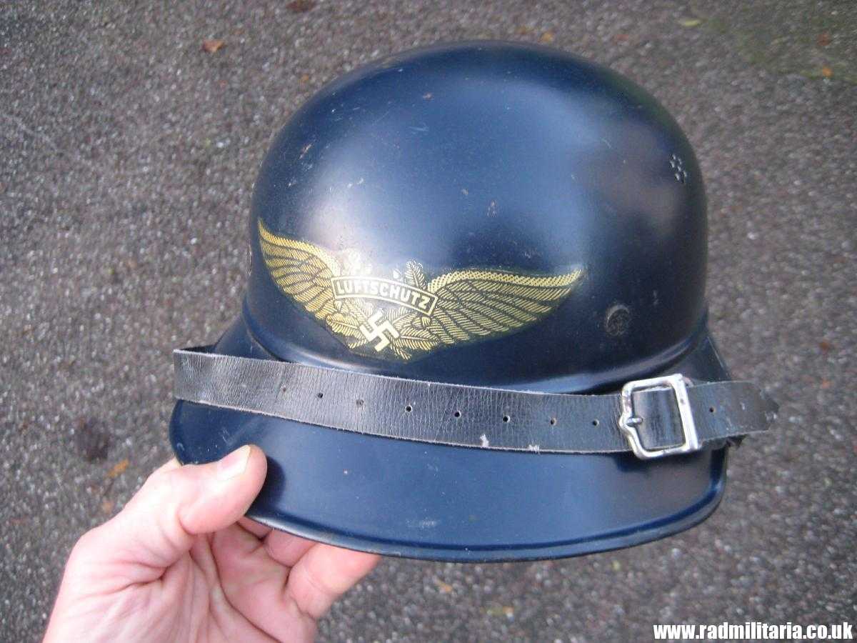 & original WW2 German steel helmet LUFTSCHUTZ "Gladiator" HELMET with liner - v. good condition as found. - Image 19