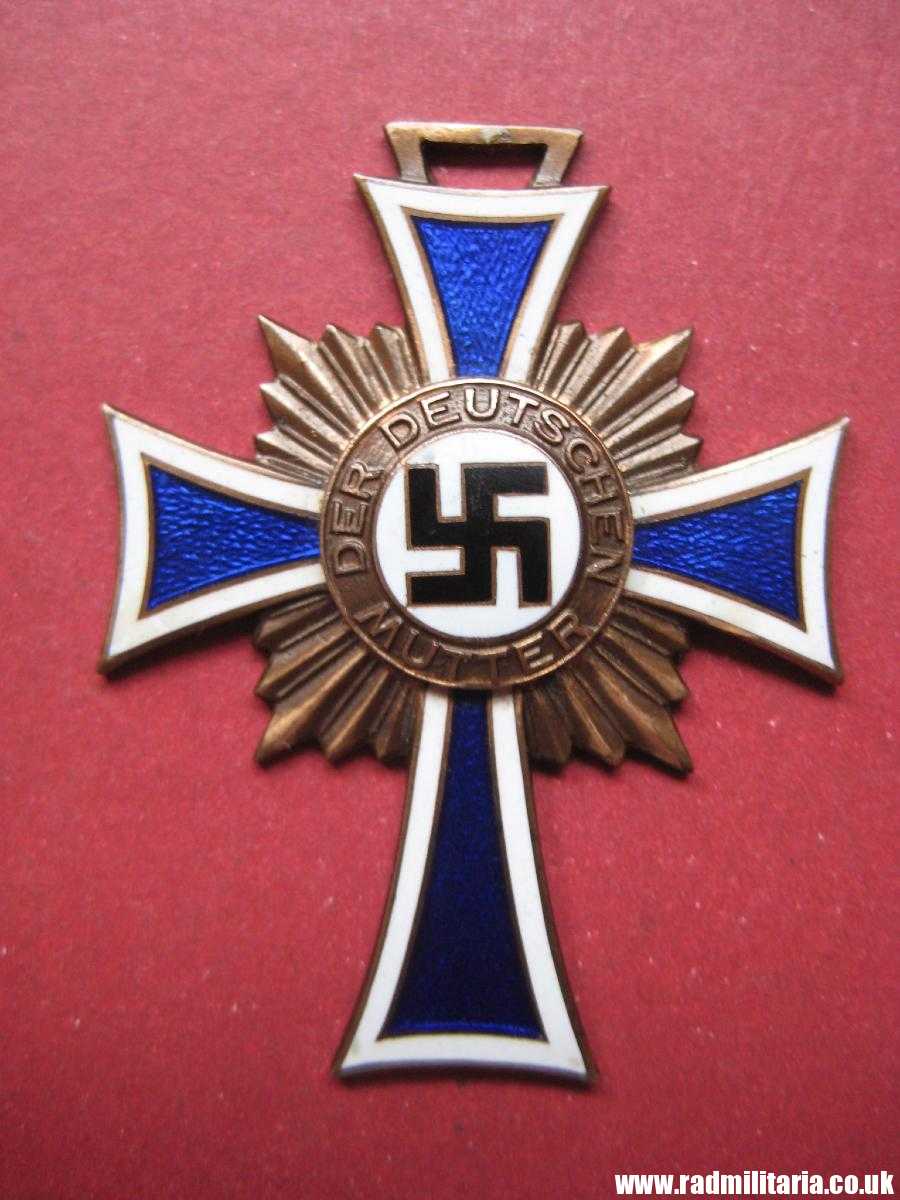 *& WW2 original German CROSS - DER DEUTSCHEN MUTTER. Cross of Honor of the German Mother bronze class. - Image 4