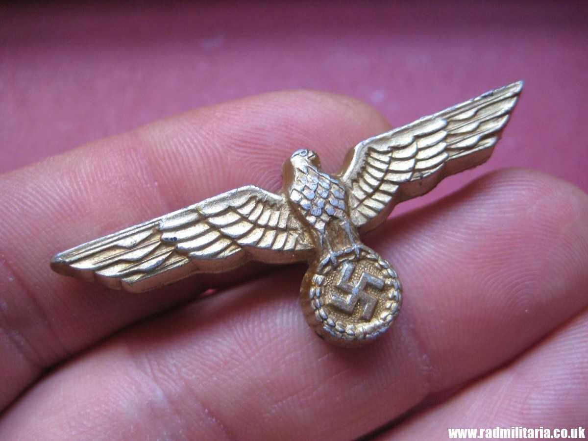 *& original German KRIEGSMARINE Eagle BADGE - CAP BADGE small size, maker: J.F.S.40 - Image 4