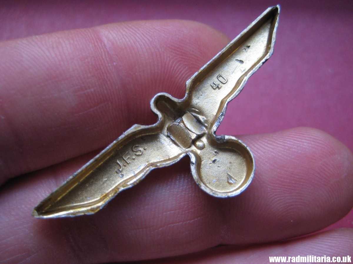 *& original German KRIEGSMARINE Eagle BADGE - CAP BADGE small size, maker: J.F.S.40 - Image 3