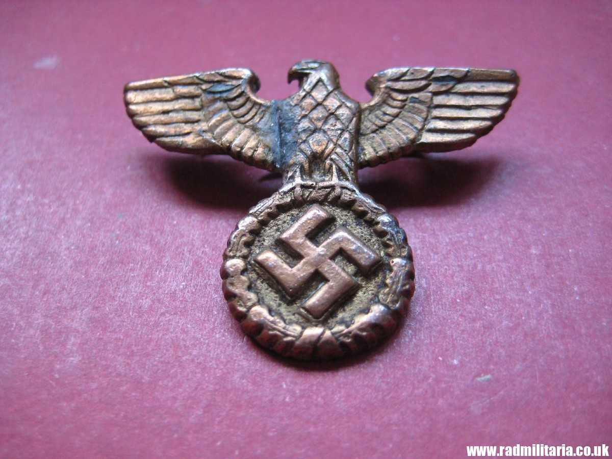 *& WW2 original Nazi German metal EAGLE BADGE - Cap Badge SA, SS, NSDAP, Reichsbahn? - Image 4