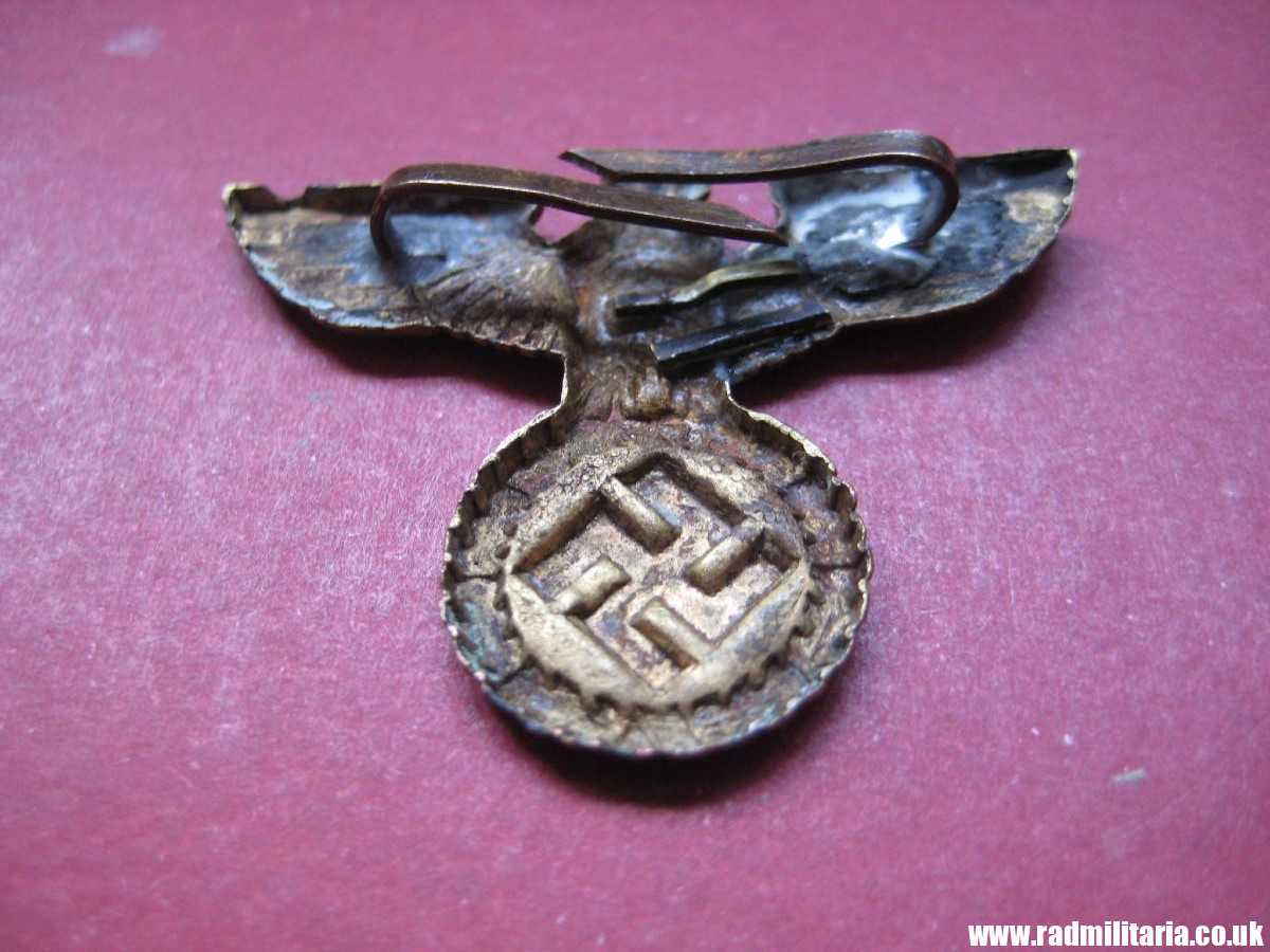 *& WW2 original Nazi German metal EAGLE BADGE - Cap Badge SA, SS, NSDAP, Reichsbahn? - Image 5