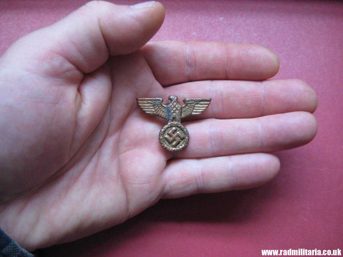 *& WW2 original Nazi German metal EAGLE BADGE - Cap Badge SA, SS, NSDAP, Reichsbahn? - Image 12