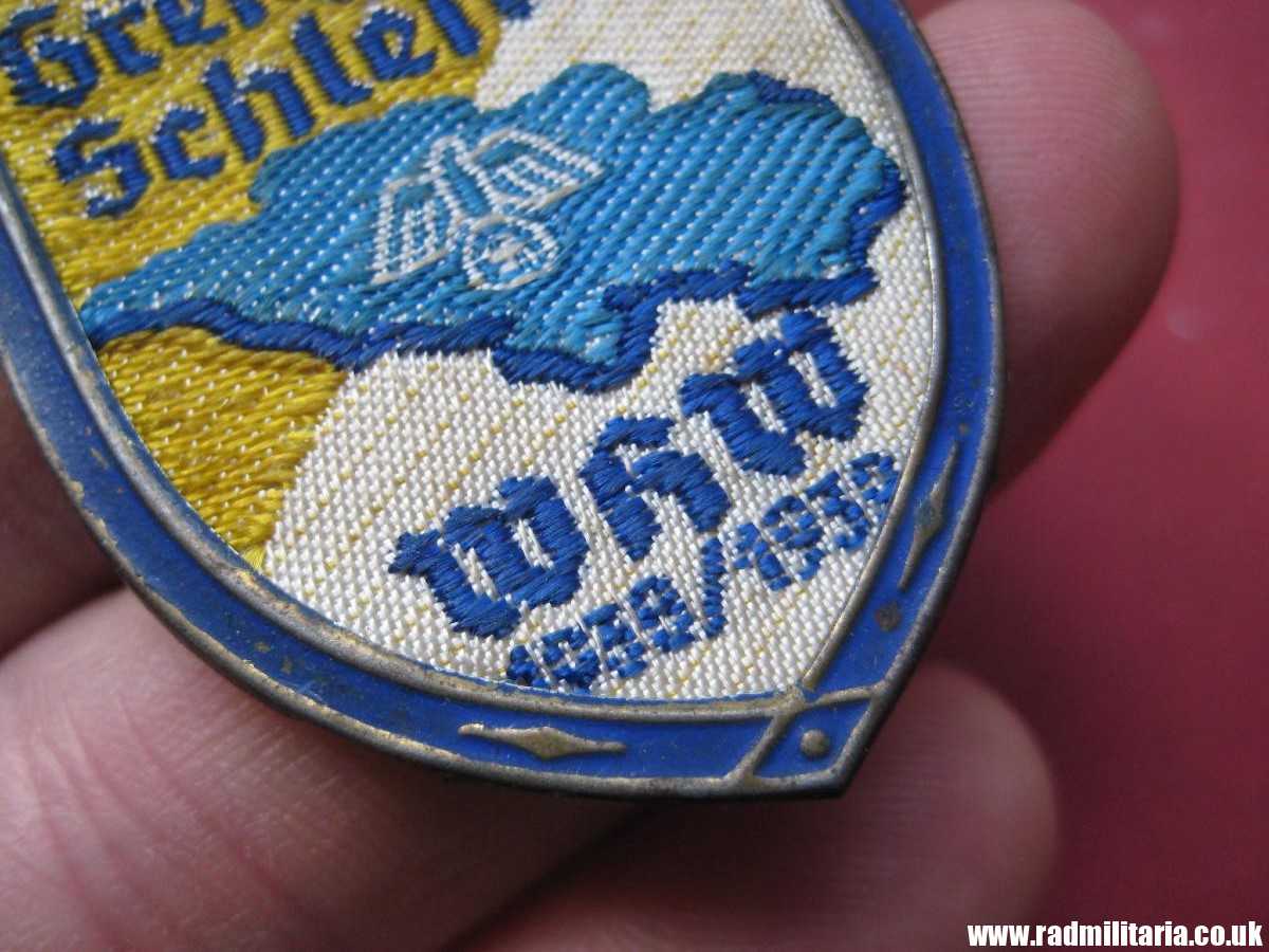 & original German TINNIE BADGE - W.H.W. Schlesien 1938/1939 - Image 8