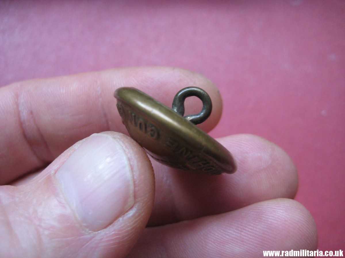 *& WW1 British MILITARY BUTTON - Machine Gun Corps MGC. large size button, size 26.3mm. - Image 7