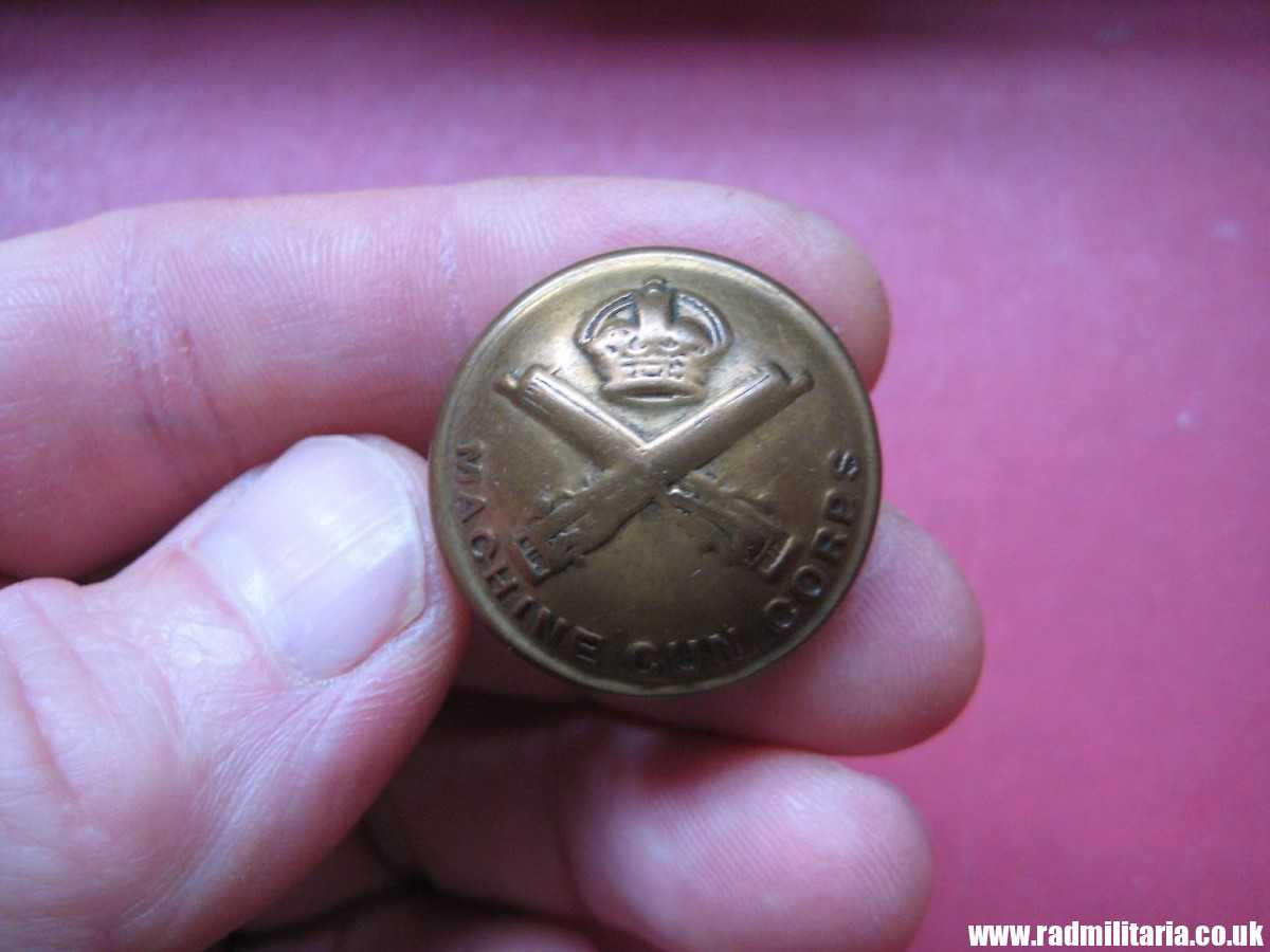 *& WW1 British MILITARY BUTTON - Machine Gun Corps MGC. large size button, size 26.3mm. - Image 9
