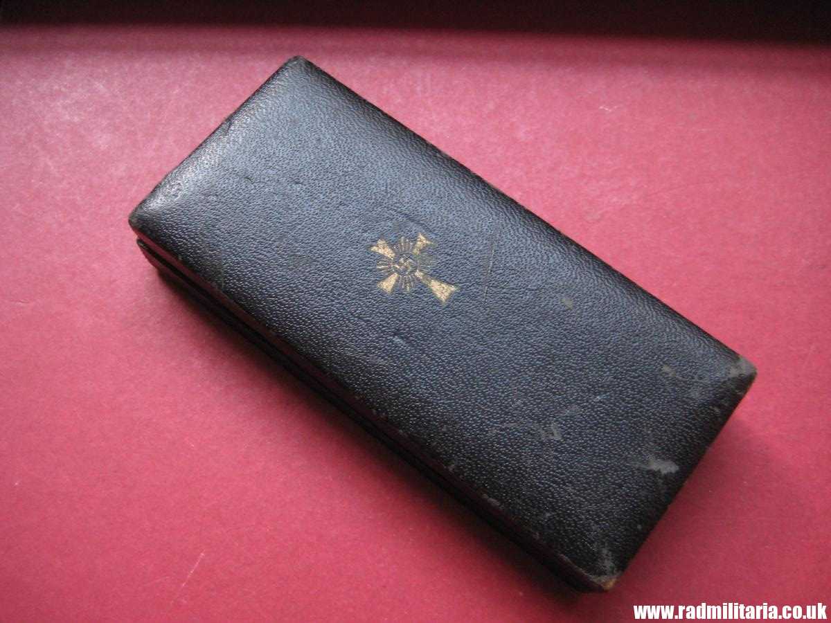 & WW2 original German enamel CROSS - DER DEUTSCHEN MUTTER - Gold class with original BOX, C.E. Juncker Berlin. - Image 34