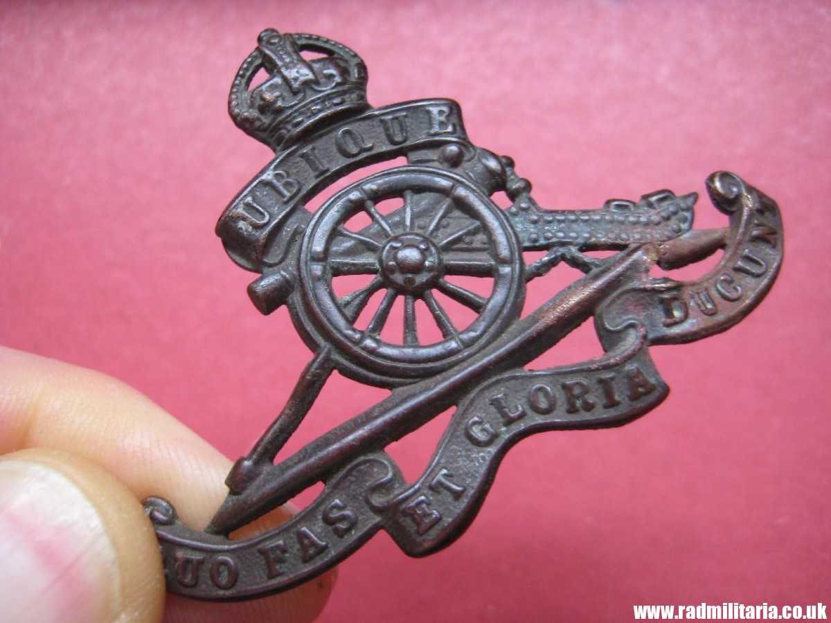 & WW1 original British CAP BADGE - ARTILLERY metal detecting find, 100% genuine. - Image 8