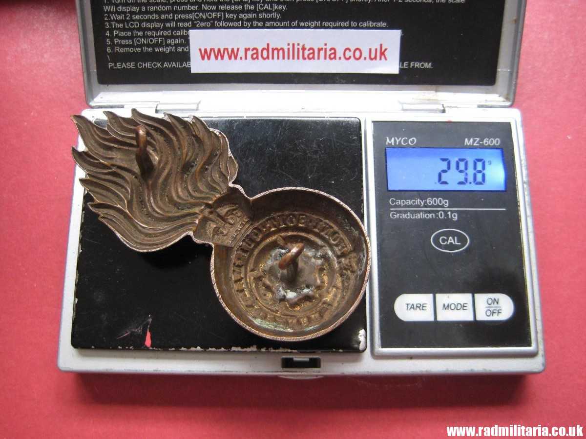 & WW1/WW2? British Army Royal Fusiliers Busby BADGE with King's Crown, genuine. - Image 26