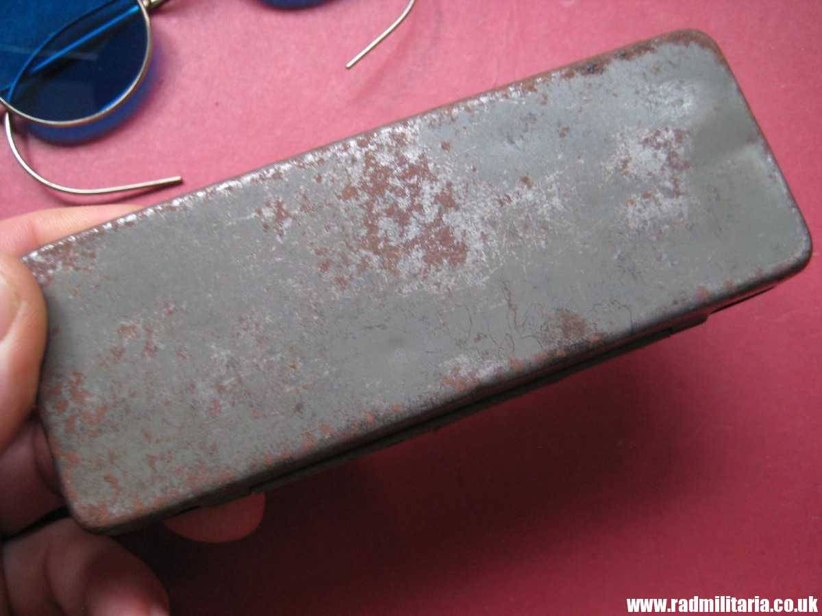 & original WW2 German Army GLASSES with BOX - FLAK Schw. Brille grun - rare set !! - Image 9