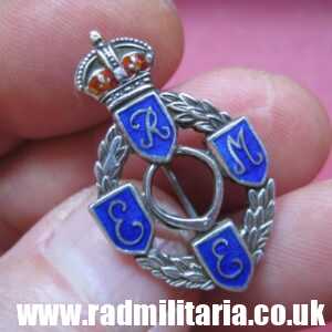 & WW2 British enamel BADGE - REME: Royal Electrical Mechanical Engineers, sterling silver.