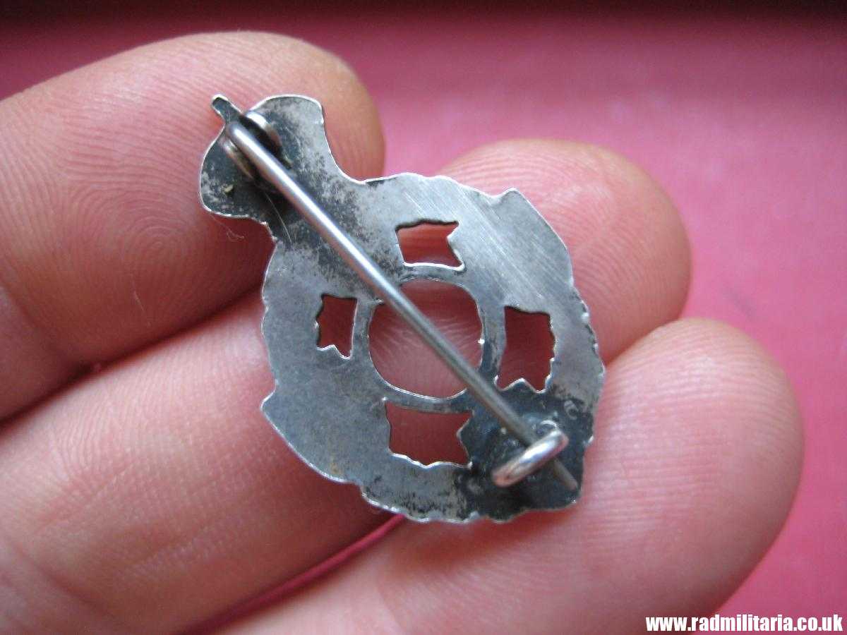 & WW2 British enamel BADGE - REME: Royal Electrical Mechanical Engineers, sterling silver. - Image 4