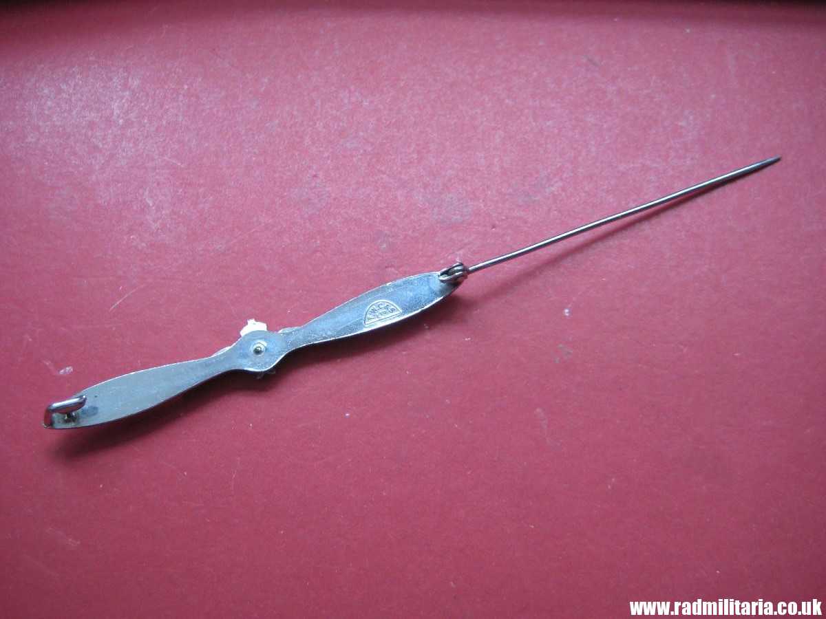 & original WW2 Royal Air Force RAF BADGE sweetheart broche with maker mark: F.W.C&S Ltd - genuine ! - Image 8