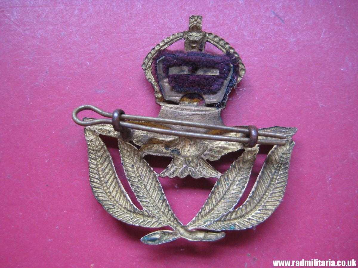 & WW2 Royal Air Force Service CAP BADGE original RAF warrant officer badge, genuine ! - Image 3