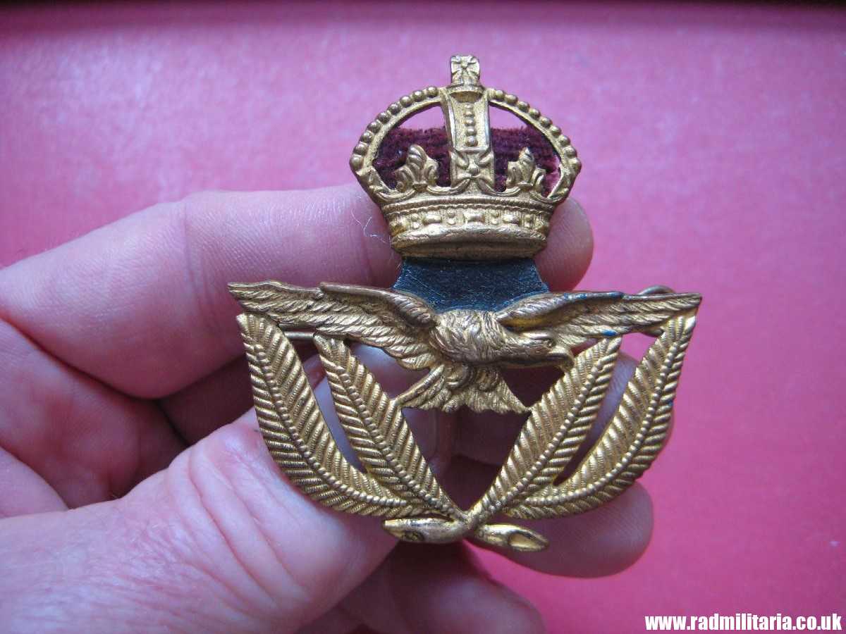 & WW2 Royal Air Force Service CAP BADGE original RAF warrant officer badge, genuine ! - Image 10