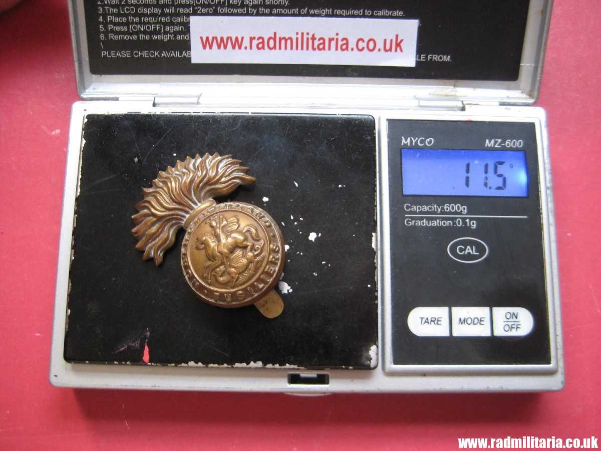 & WW1/WW2 Northumberland Fusiliers Regiment CAP BADGE, original badge in good condition. - Image 12