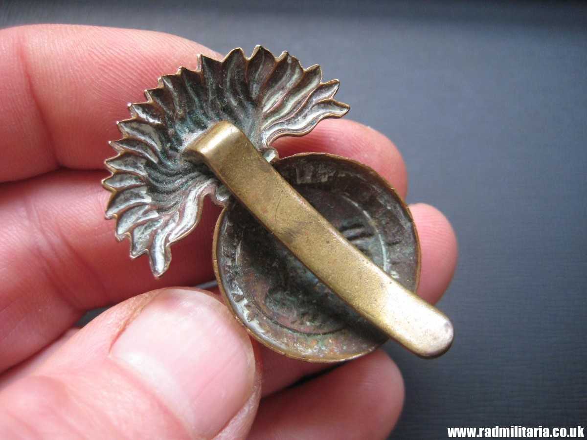 & WW1/WW2 Northumberland Fusiliers Regiment CAP BADGE, original badge in good condition. - Image 16