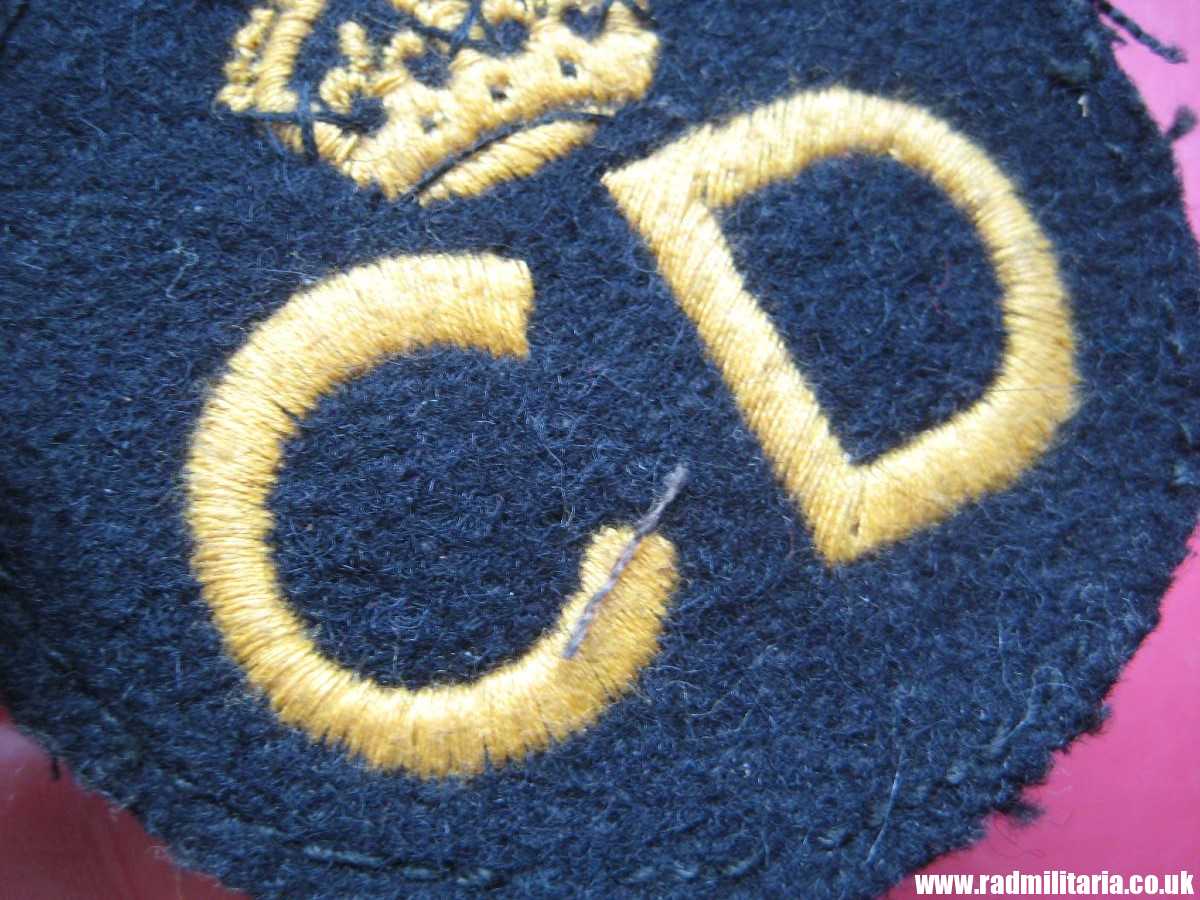 & WW2 original British PATCH - CIVIL DEFENCE (CD) embroidered cloth uniform breast BADGE. - Image 9
