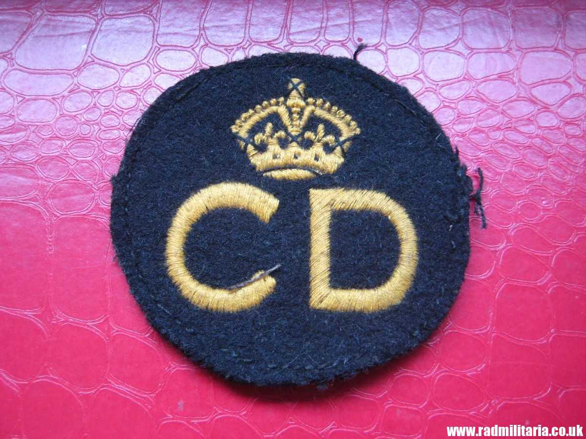 & WW2 original British PATCH - CIVIL DEFENCE (CD) embroidered cloth uniform breast BADGE. - Image 13