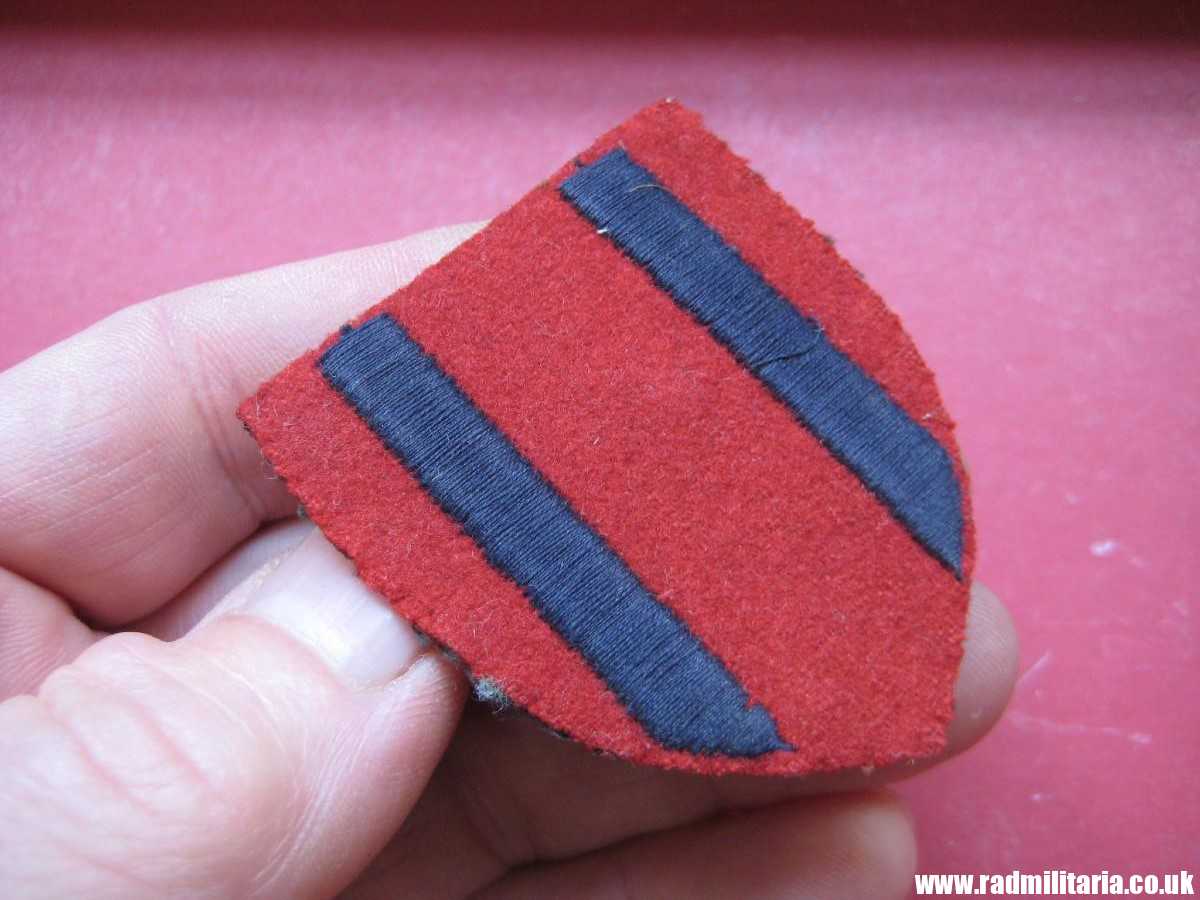 & WW2 original British PATCH - Royal Engineers Training Brigade badge.