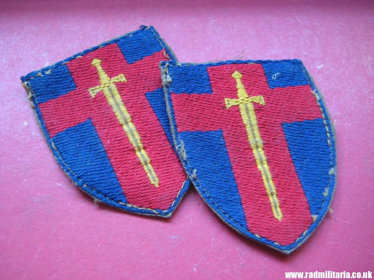& WW2 original British PATCHES - Set of 2, RHINE ARMY formation signs military unit PATCHES a pair. - Image 10