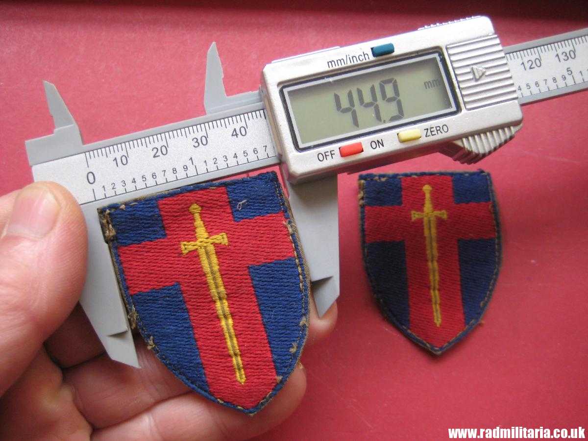 & WW2 original British PATCHES - Set of 2, RHINE ARMY formation signs military unit PATCHES a pair. - Image 12