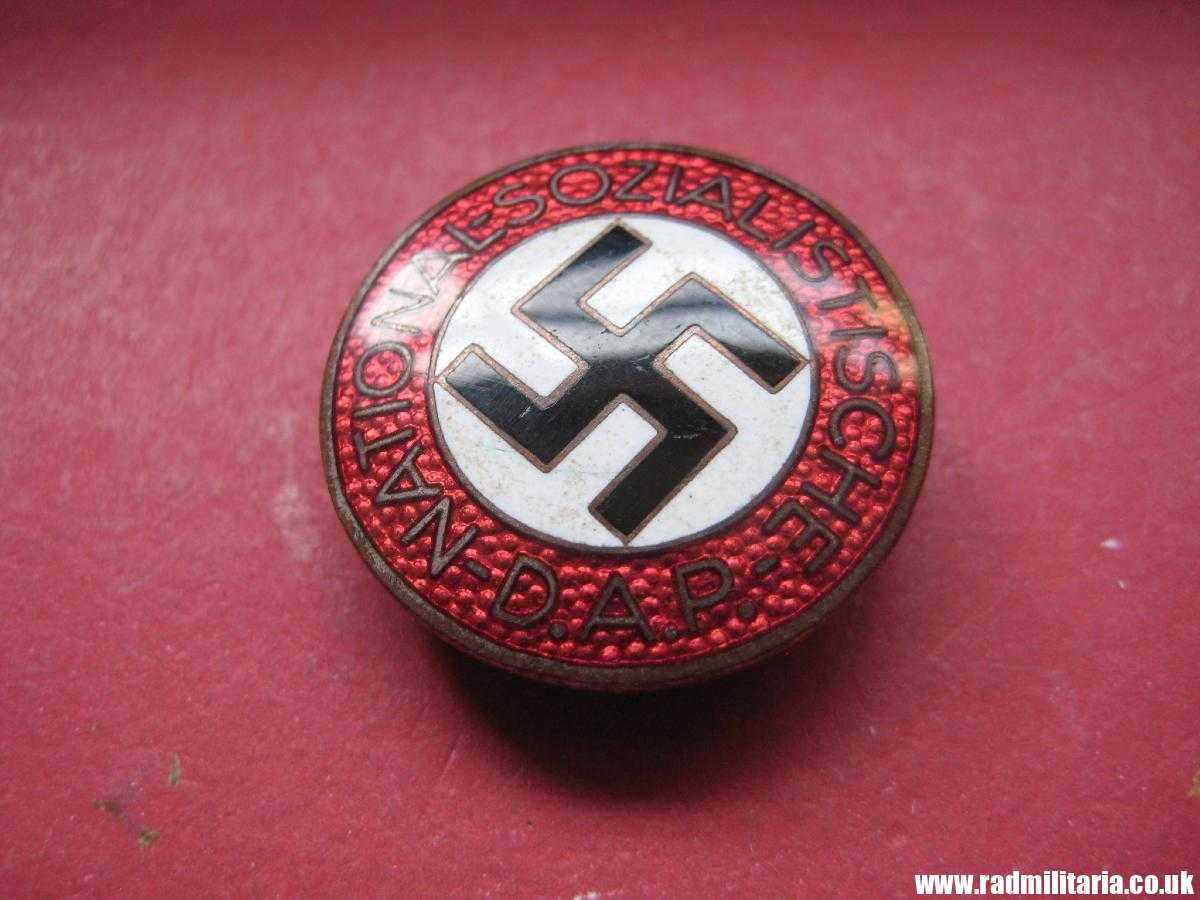 & WW2 German NSDAP enamel membership BADGE marked: RZM M1/8 - very good/perfect condition. - Image 6