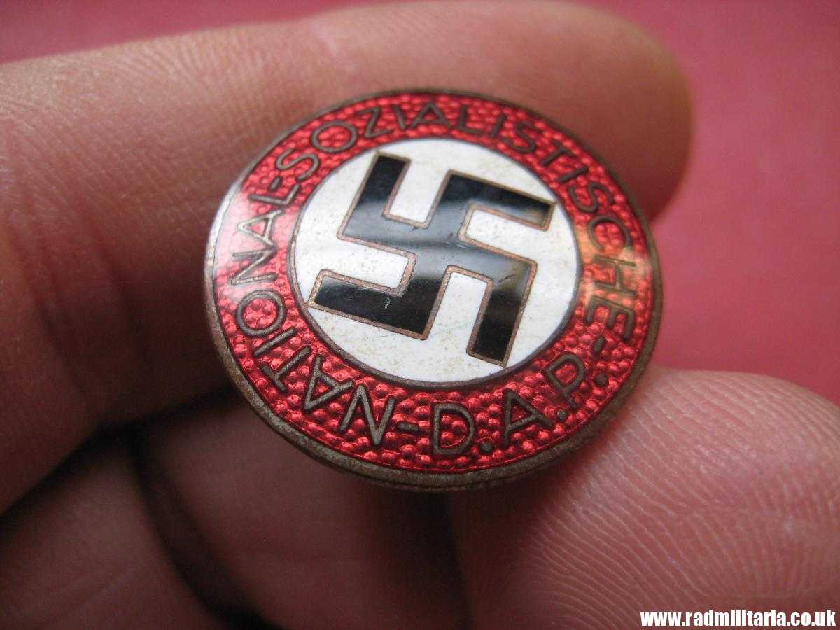 & WW2 German NSDAP enamel membership BADGE marked: RZM M1/8 - very good/perfect condition.