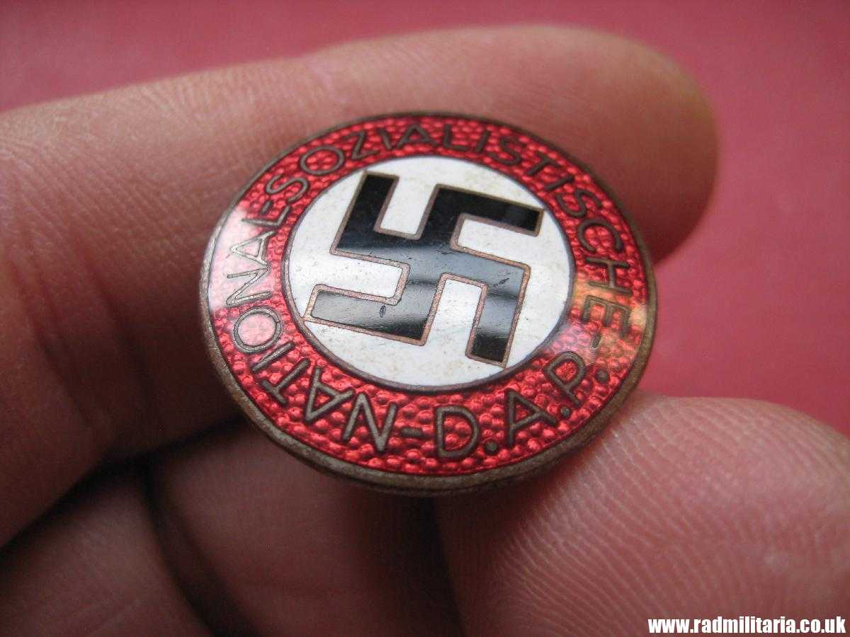 & WW2 German NSDAP enamel membership BADGE marked: RZM M1/8 - very good/perfect condition. - Image 13