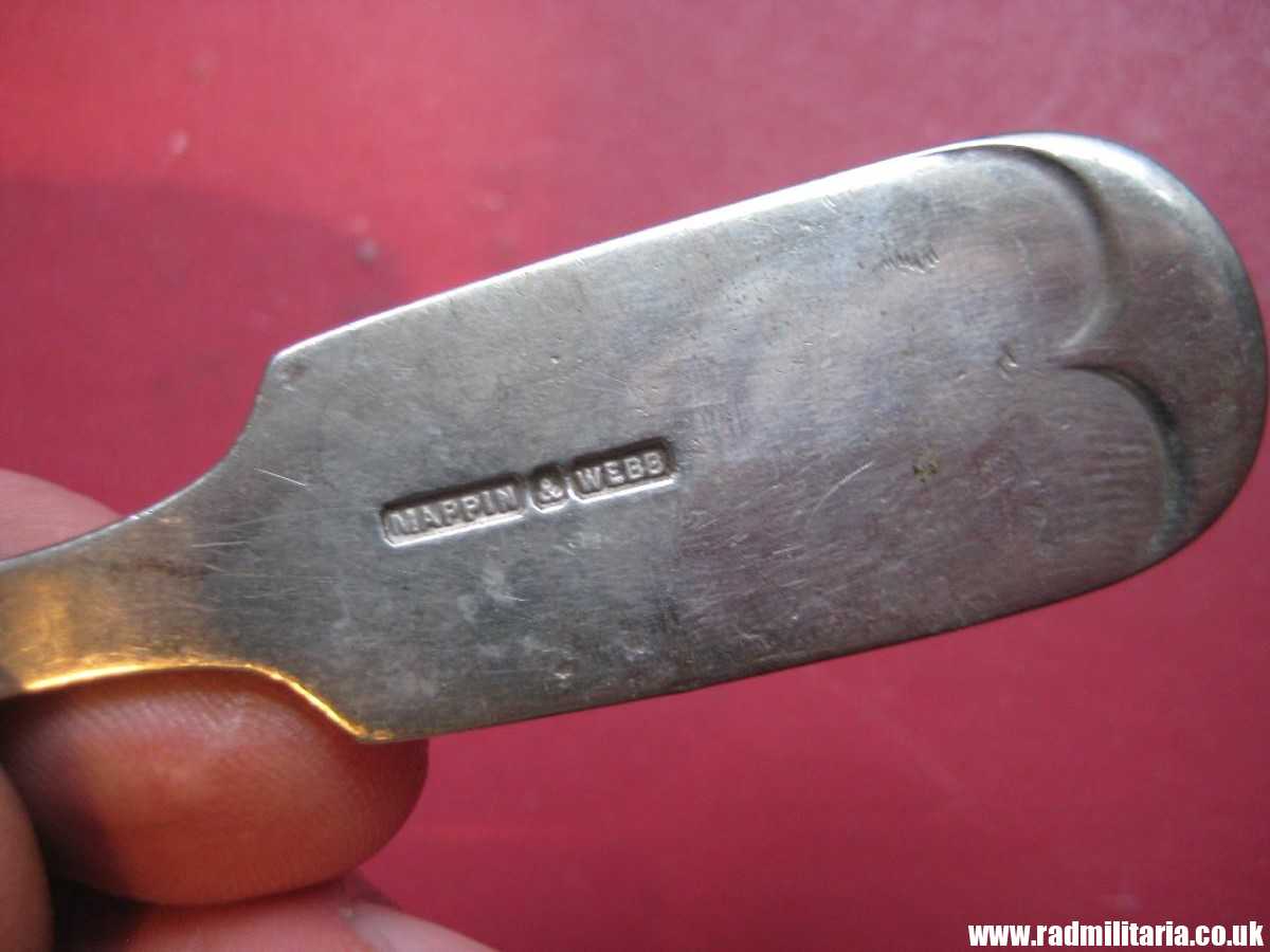 & WW1 British Army SPOON maker: MAPPIN & WEBB and soldier's no. 23378 and 25619. - Image 8