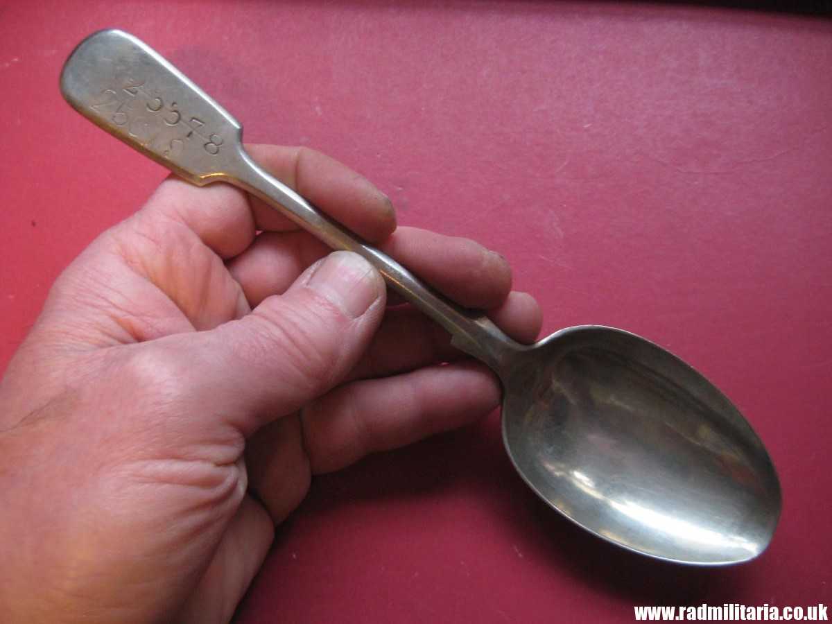 & WW1 British Army SPOON maker: MAPPIN & WEBB and soldier's no. 23378 and 25619. - Image 10