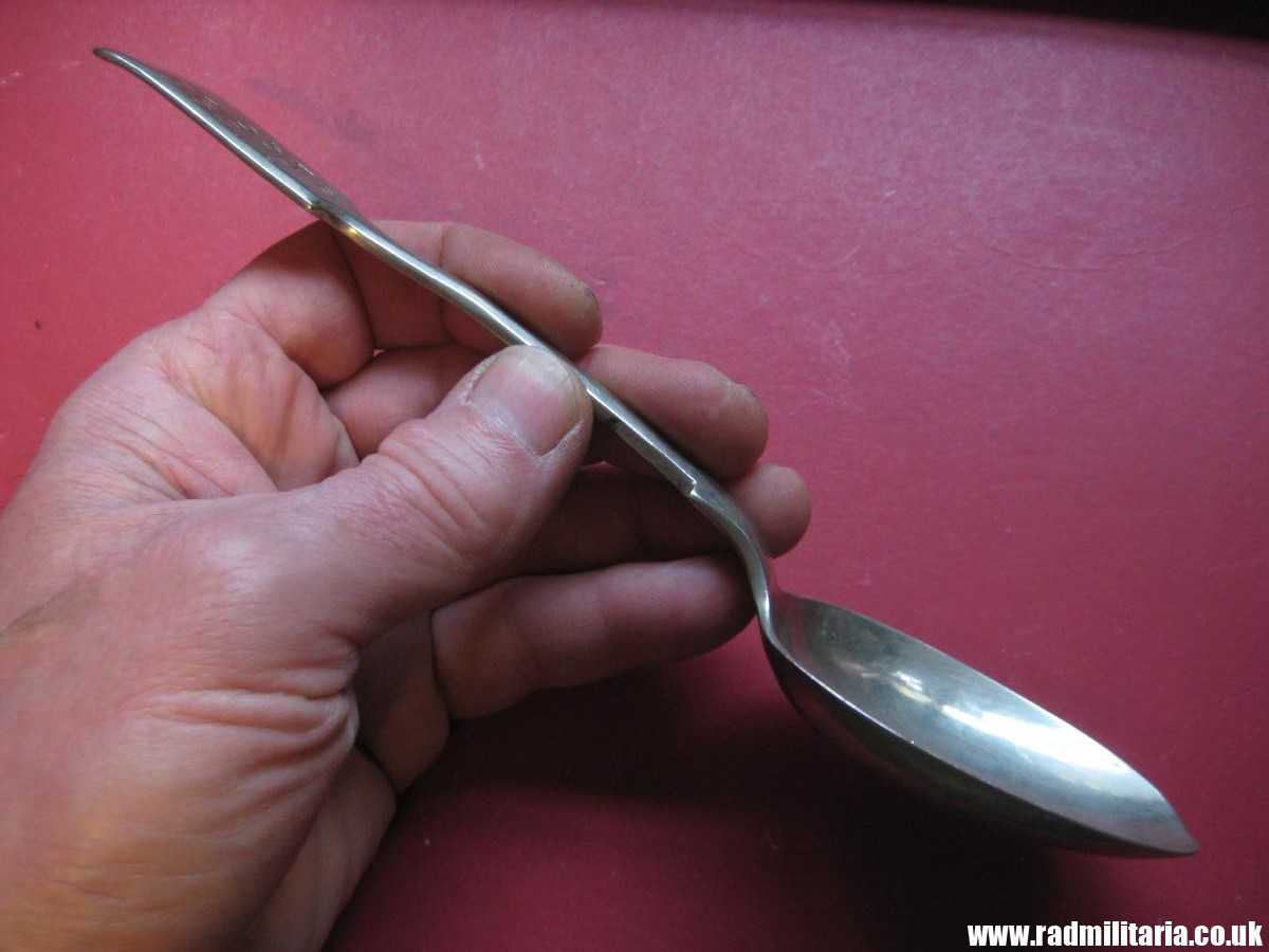 & WW1 British Army SPOON maker: MAPPIN & WEBB and soldier's no. 23378 and 25619. - Image 11