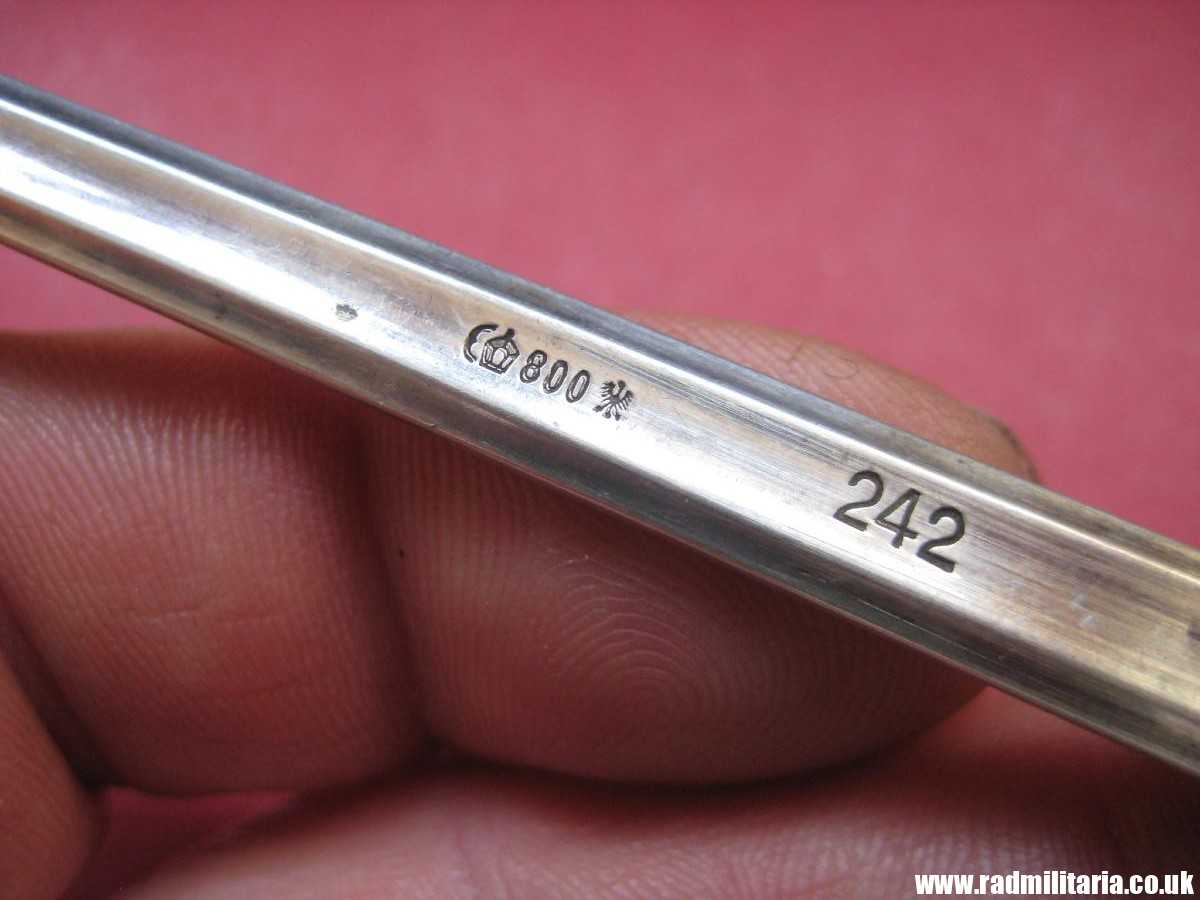 *R* & WW2 genuine solid silver LOBSTER PICK from private dining wagon no. 10 242. marked: DR 242 - 3rd REICH CUTLERY maker: Bruckmann & Sohne. Rare !!! - Image 11