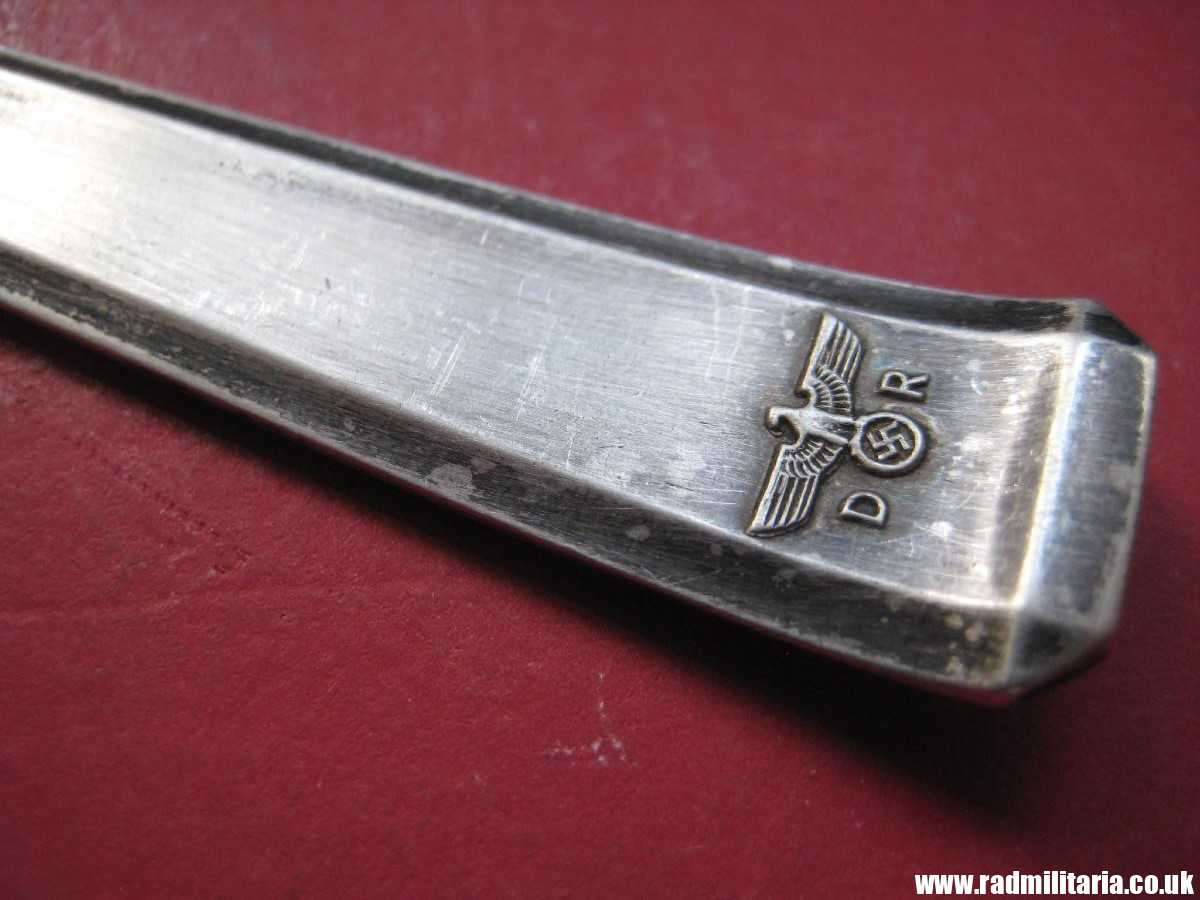 *R* & WW2 genuine solid silver LOBSTER PICK from private dining wagon no. 10 242. marked: DR 242 - 3rd REICH CUTLERY maker: Bruckmann & Sohne. Rare !!! - Image 21