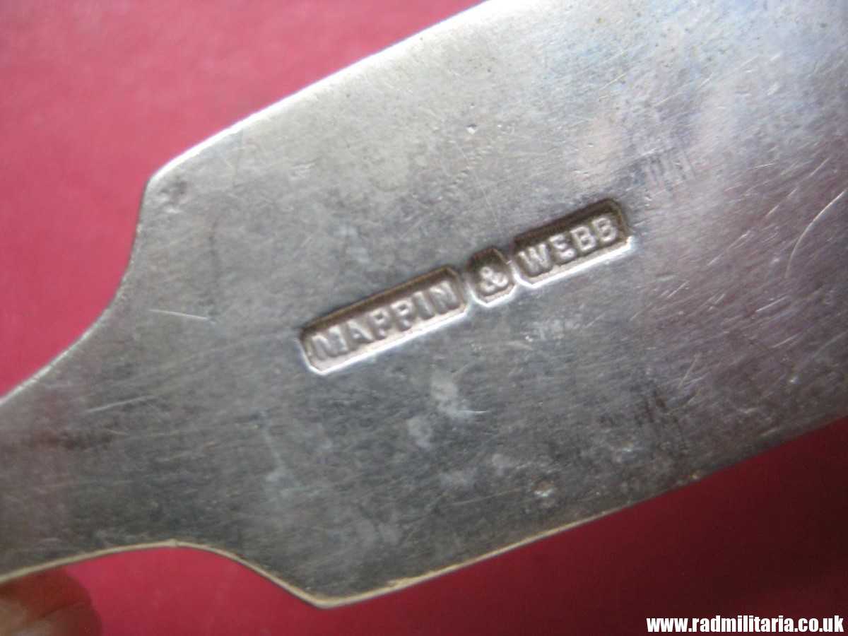 & WW1 British Army SPOON maker: MAPPIN & WEBB and soldier's no. 23378 and 25619. - Image 19