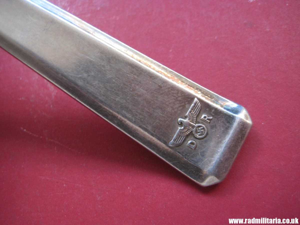 & WW2 genuine solid silver PICKLE FORK from private dining wagon no. 10 242. marked: DR 242 - 3rd REICH CUTLERY maker: Bruckmann & Sohne. Rare !!! - Image 9