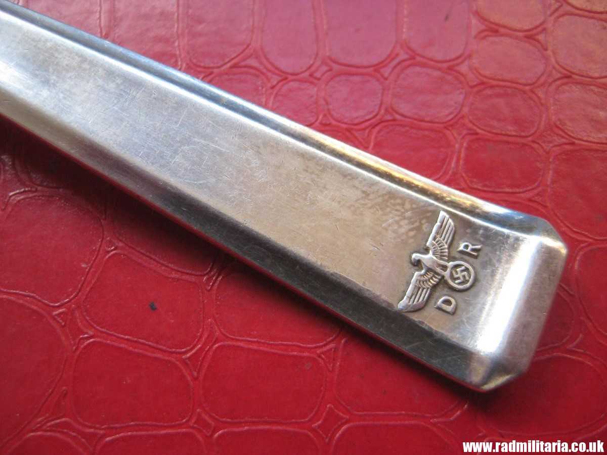 & WW2 genuine solid silver PICKLE FORK from private dining wagon no. 10 242. marked: DR 242 - 3rd REICH CUTLERY maker: Bruckmann & Sohne. Rare !!! - Image 34