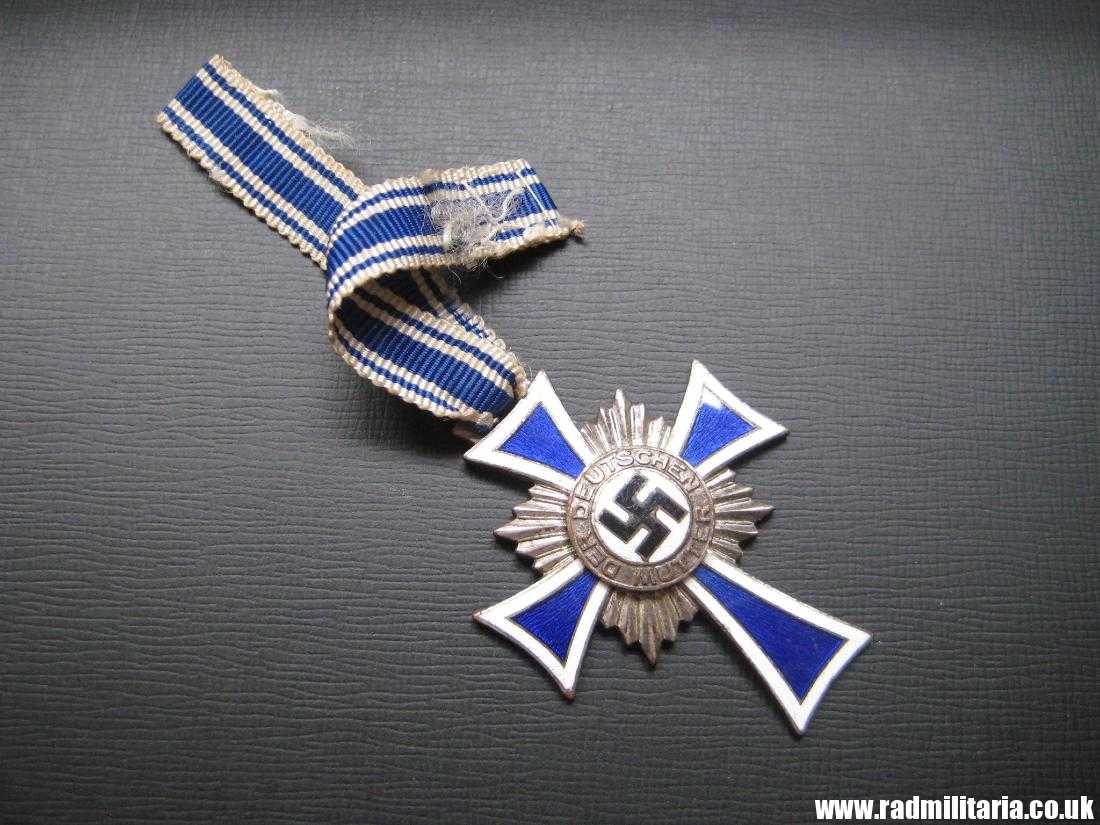 & WW2 original German Cross of Honor of the German Mother, silver Class. - Image 4