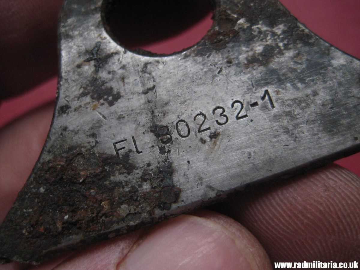 & unknown German METAL PART Luftwaffe aircraft, marked: Fl 30232-1 - metal detecting, battlefield relic. - Image 2