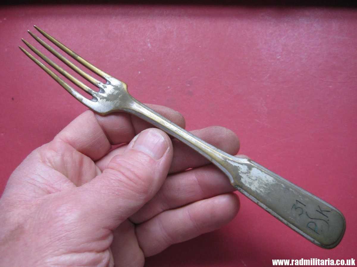 & WW2 Polish Army FORK maker: F. WOLSKA 31 P.S.K. original or fake? - Image 3