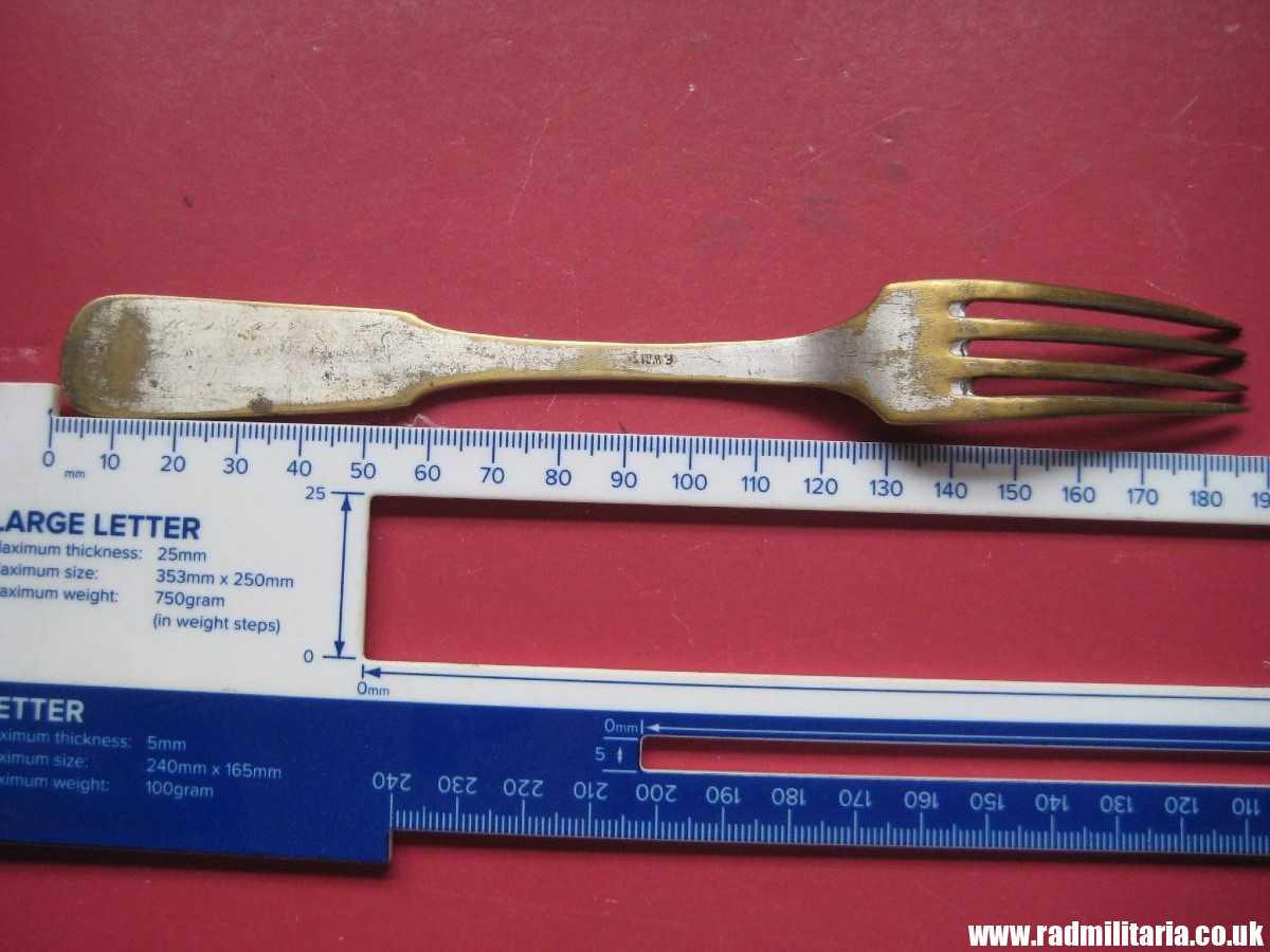 & WW2 Polish Army FORK maker: F. WOLSKA 31 P.S.K. original or fake? - Image 15
