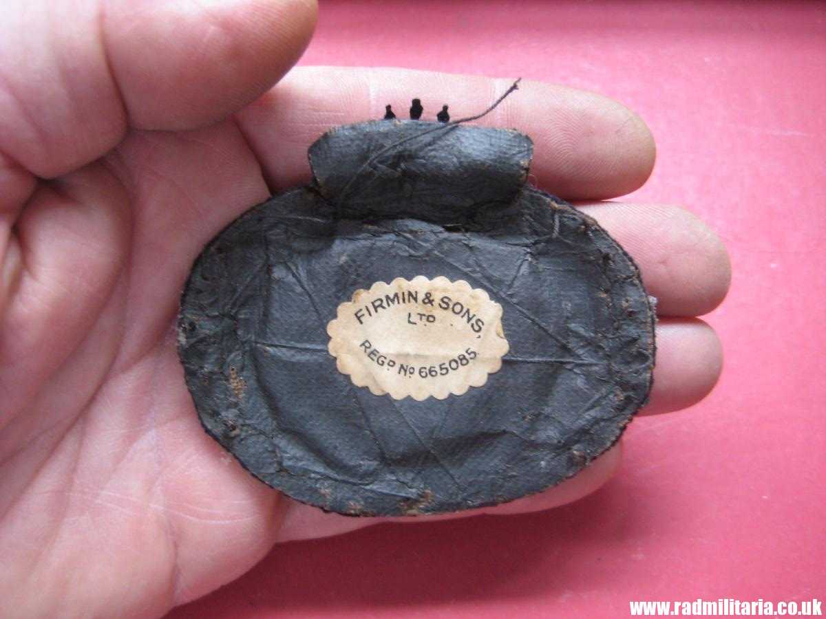 & WW1/WW2 British Merchant Navy Officer's CAP BADGE, maker marks: Firmin & Sons LTD. original badge in good condition. - Image 4